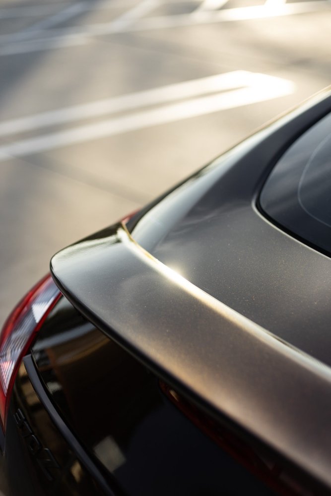 Gloss Black To Red Shift