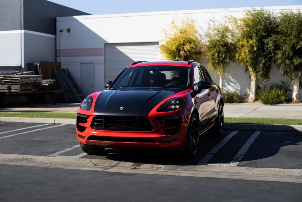Gloss Carmine Red