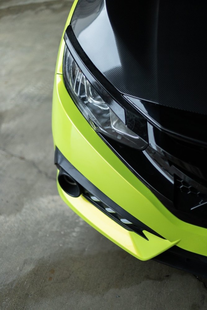 Gloss Coral Fluro Yellow