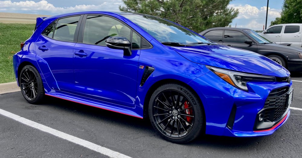 Gloss Paint Metallic Sapphire Blue