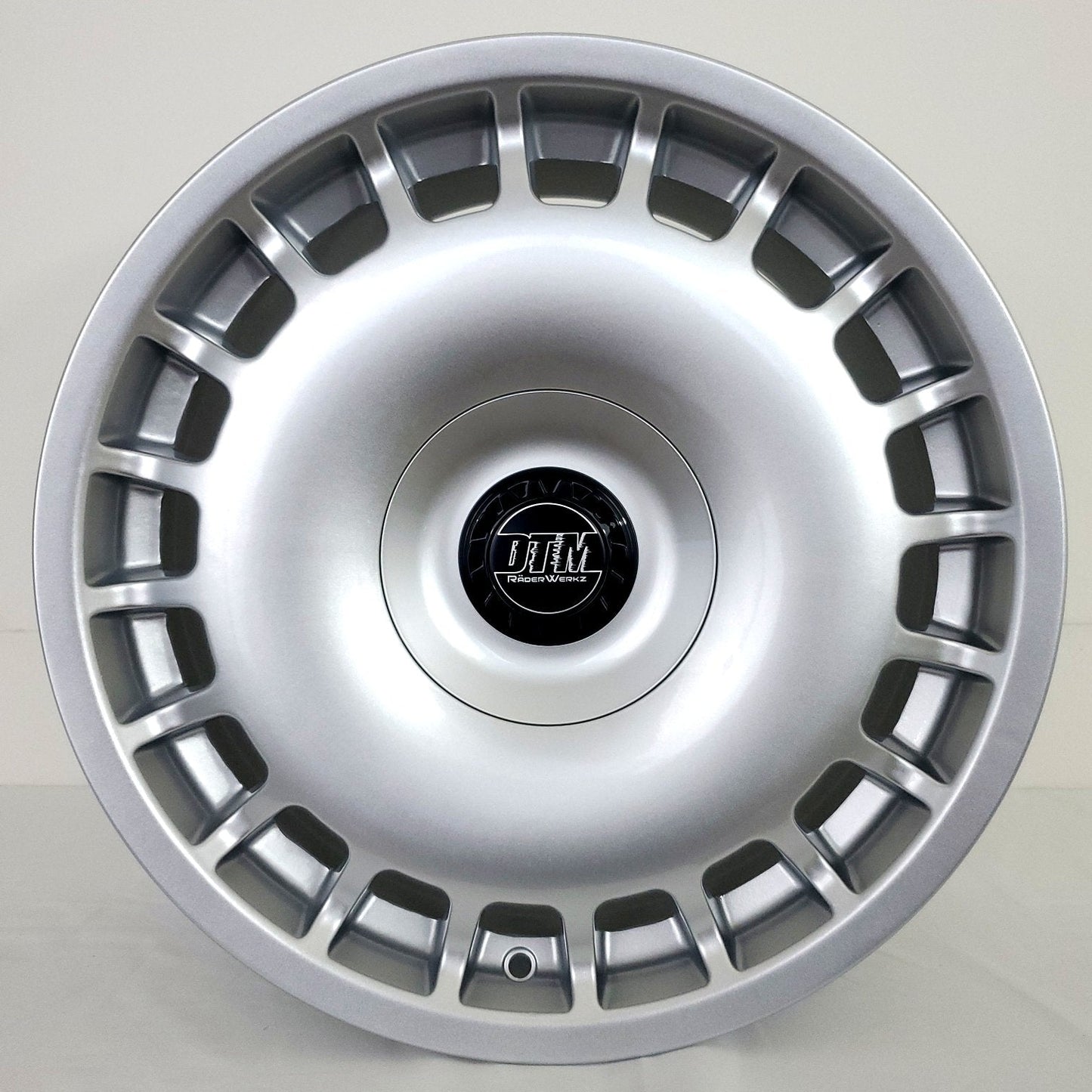 ESM Wheels - DTMRW01 Silver 17x8.5