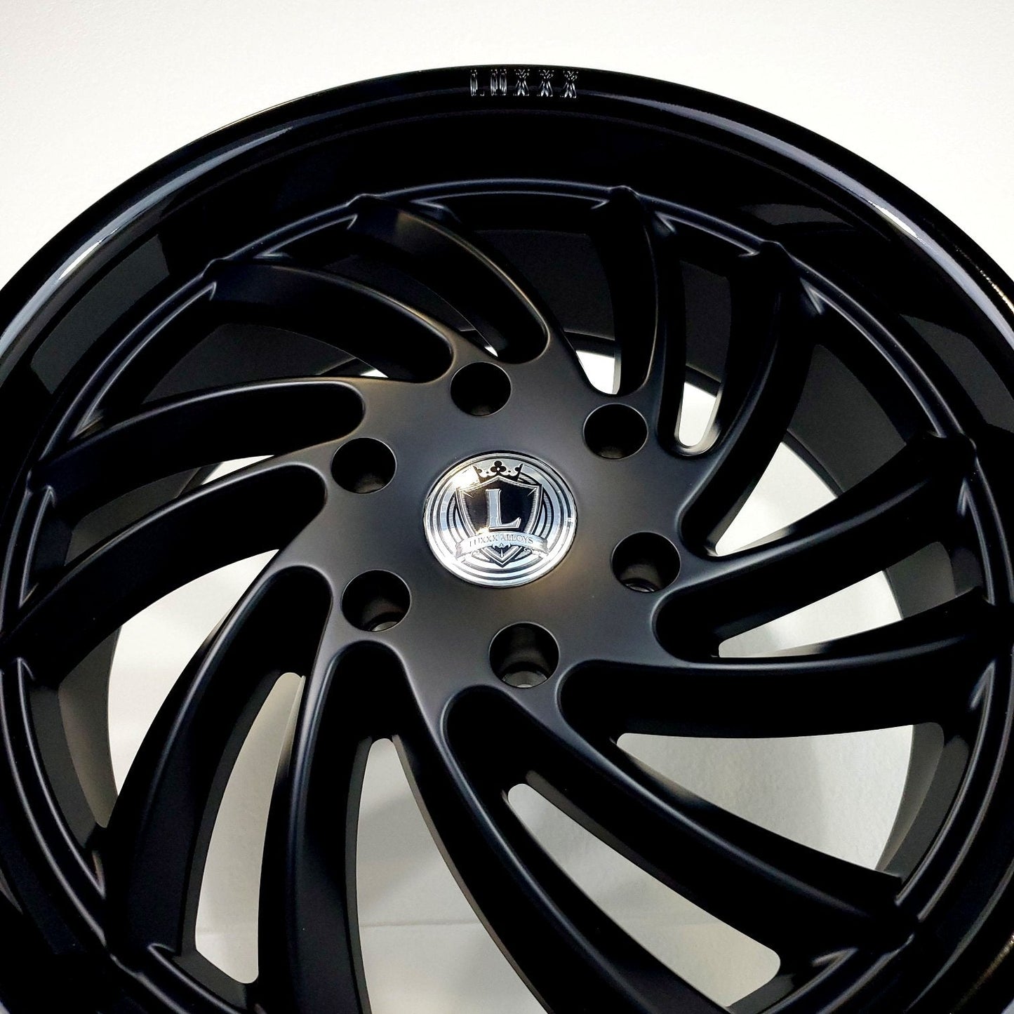 Luxxx Wheels - LUX26 Matte Black Face Gloss Black Lip 20x8.5
