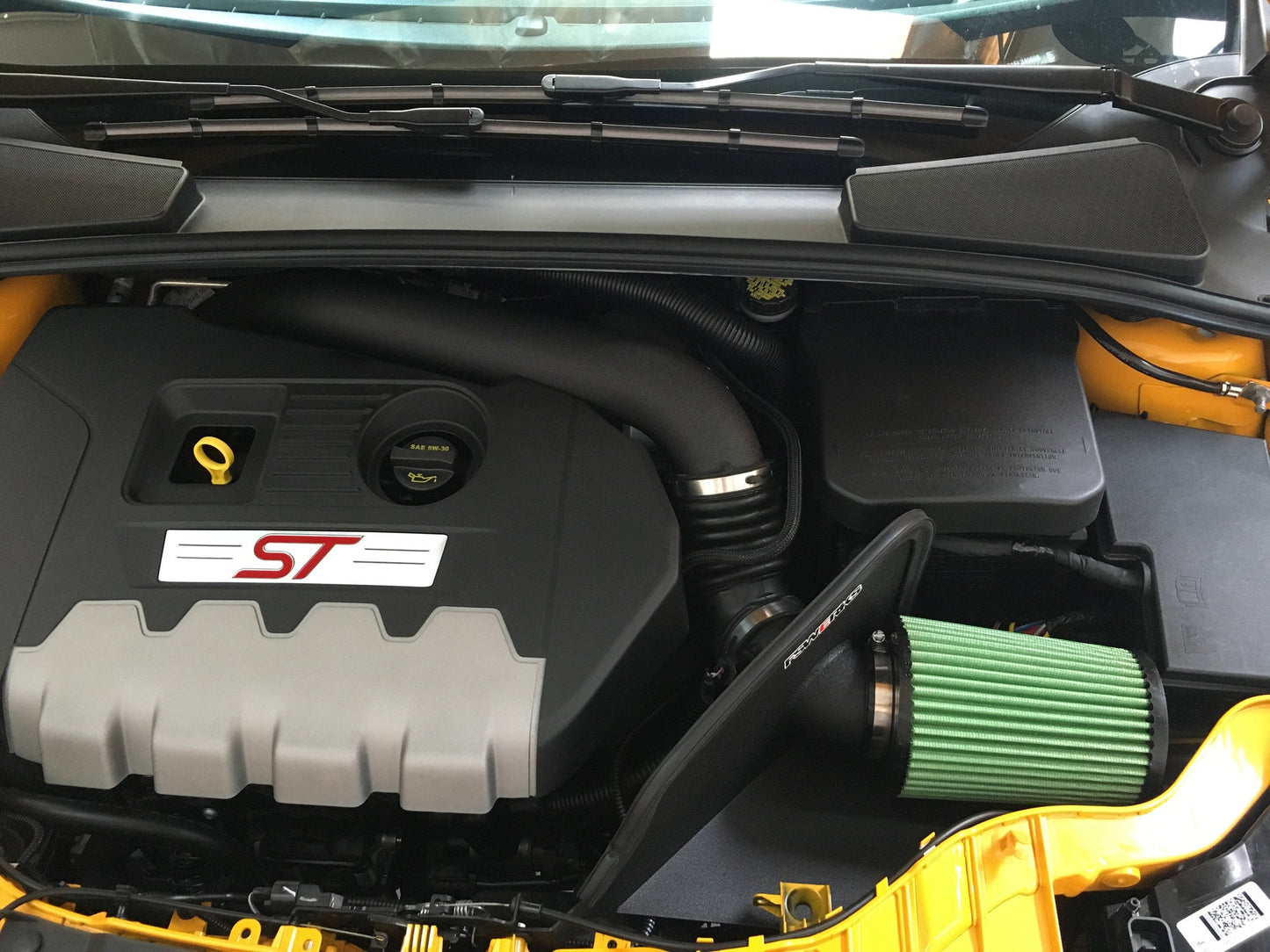 FSWERKS Green Filter Cool-Flo Plus Air Intake System - Ford Focus ST 2013-2018