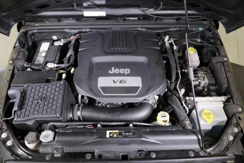 K&N 12-18 Jeep Wrangler 3.6L V6 Performance Intake Kit - 57-1581