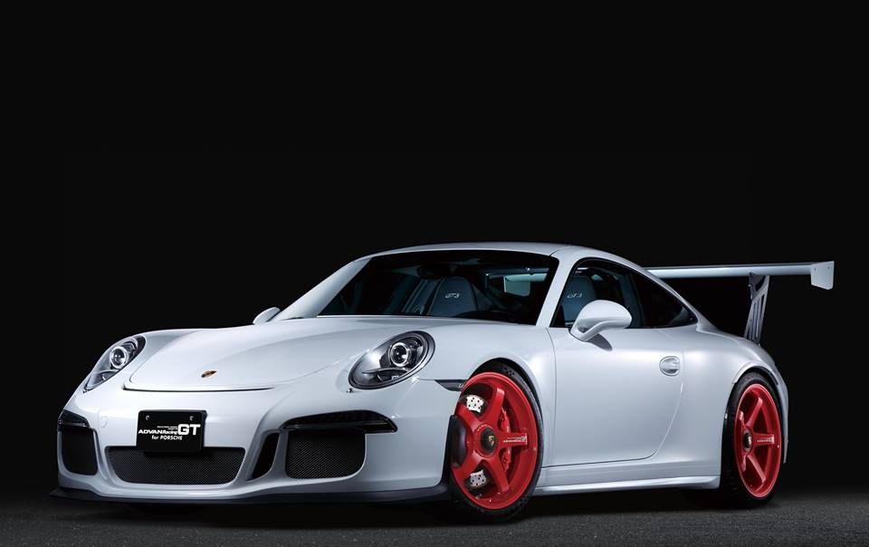 Advan Racing GT for Porsche - 21"-C-Dub Tech