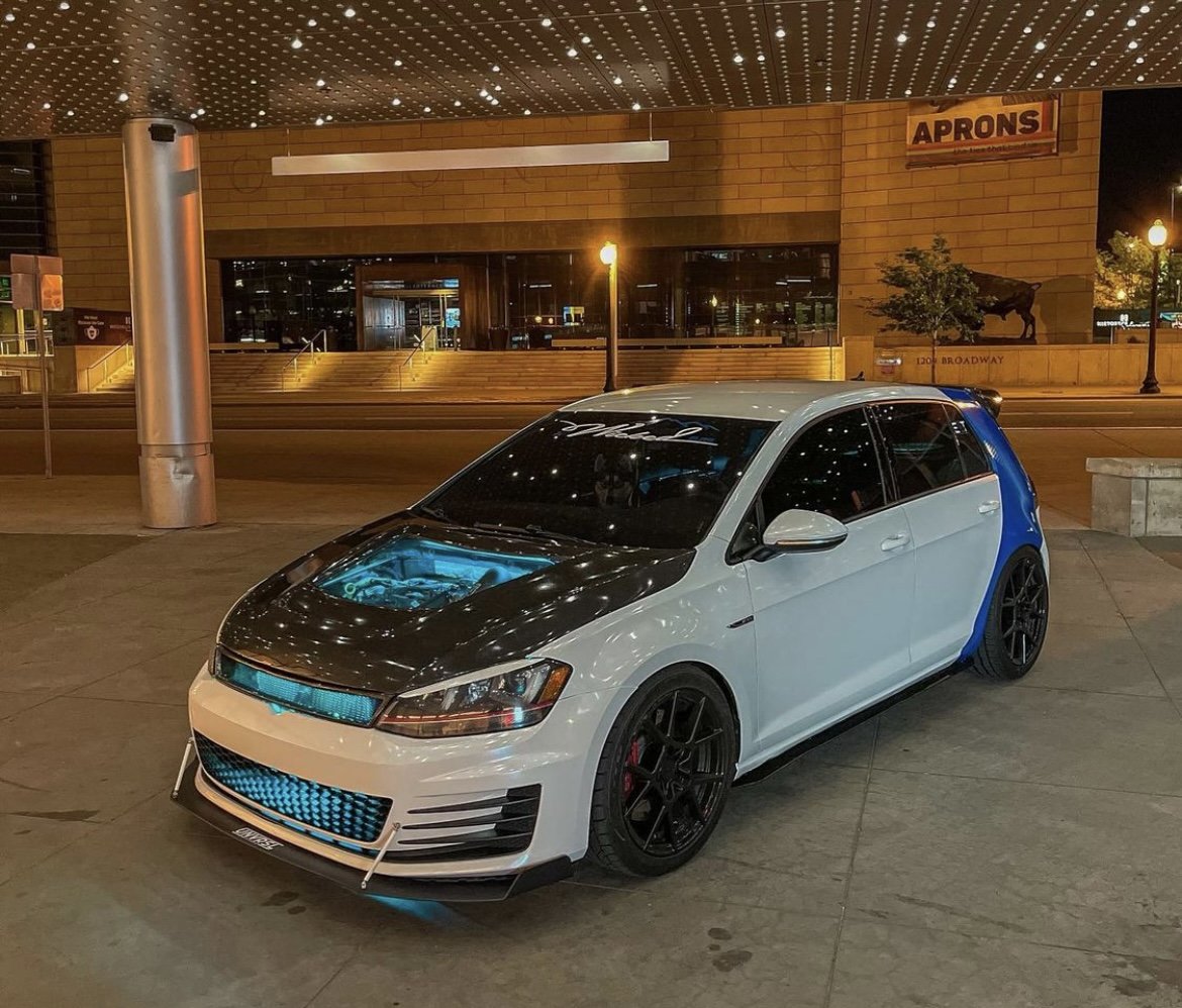 CMST Tuning Carbon Fiber Front Grill for Volkswagen GTI MK7 MK7.5