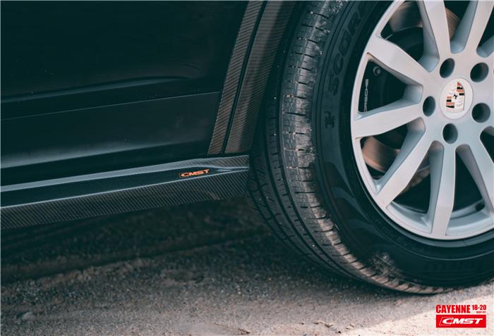 CMST Carbon Fiber Side Skirts for Porsche Cayenne 9Y0 & Cayenne Coupe 2018-ON