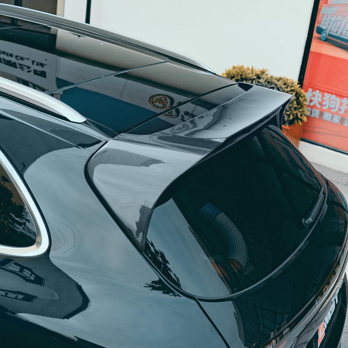 CMST Carbon Fiber Rear Roof Spoiler for Porsche Cayenne 9Y0 2018-ON