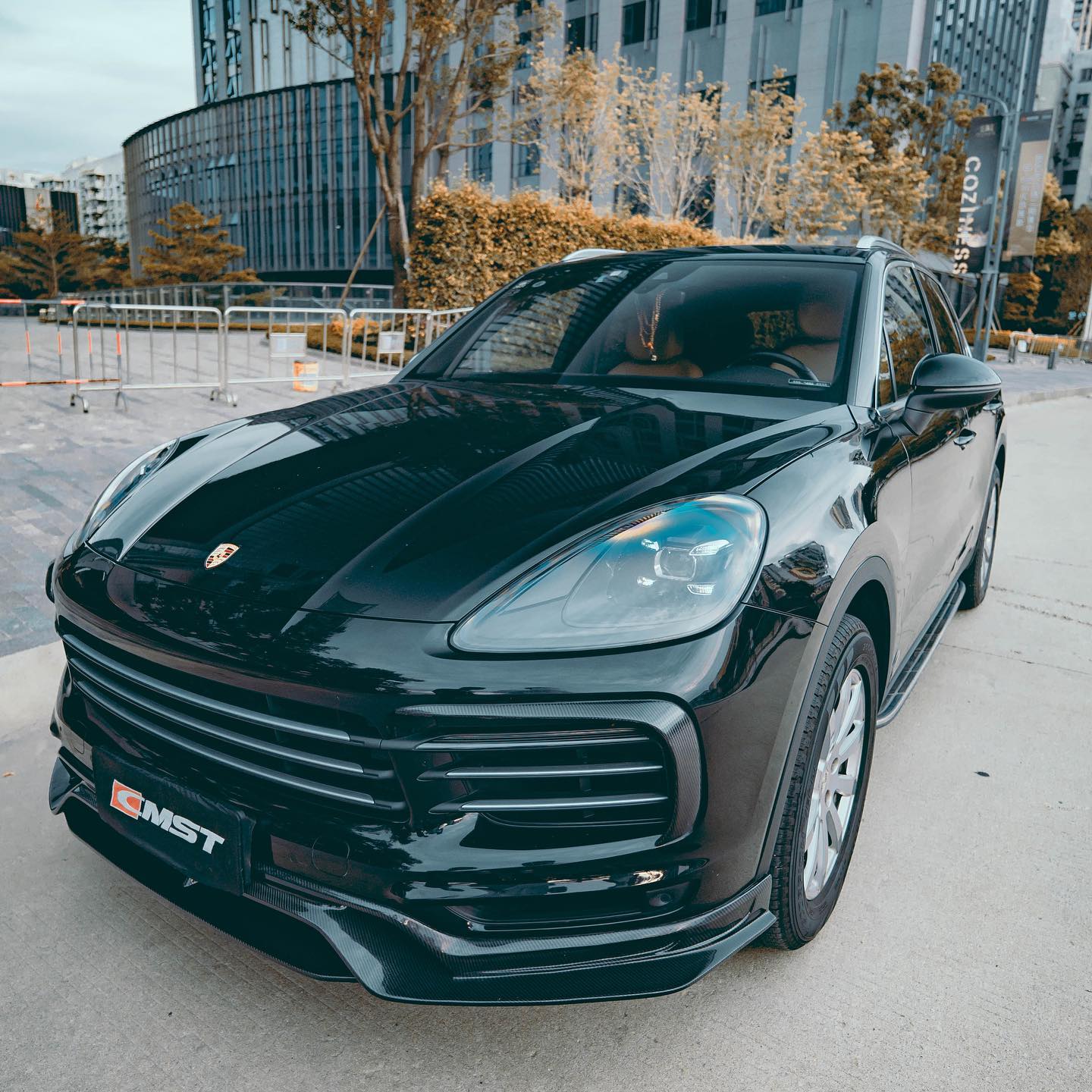 CMST Carbon Fiber Side Skirts for Porsche Cayenne 9Y0 & Cayenne Coupe 2018-ON
