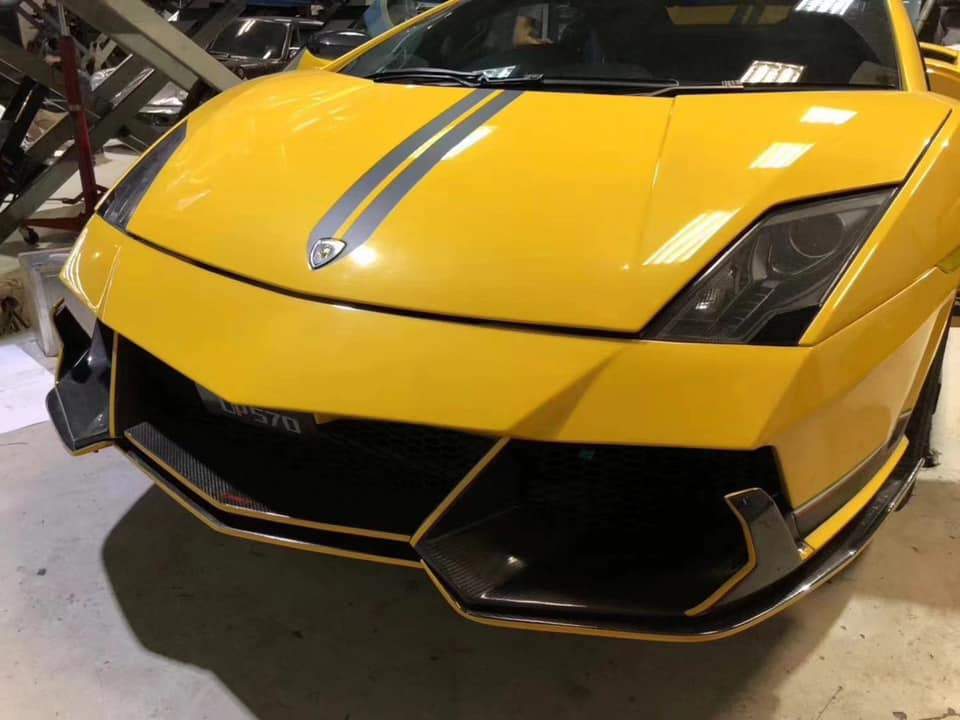 CMST Tuning Carbon Fiber Front Bumper & Front Lip for Lamborghini Gallardo 2009-2014