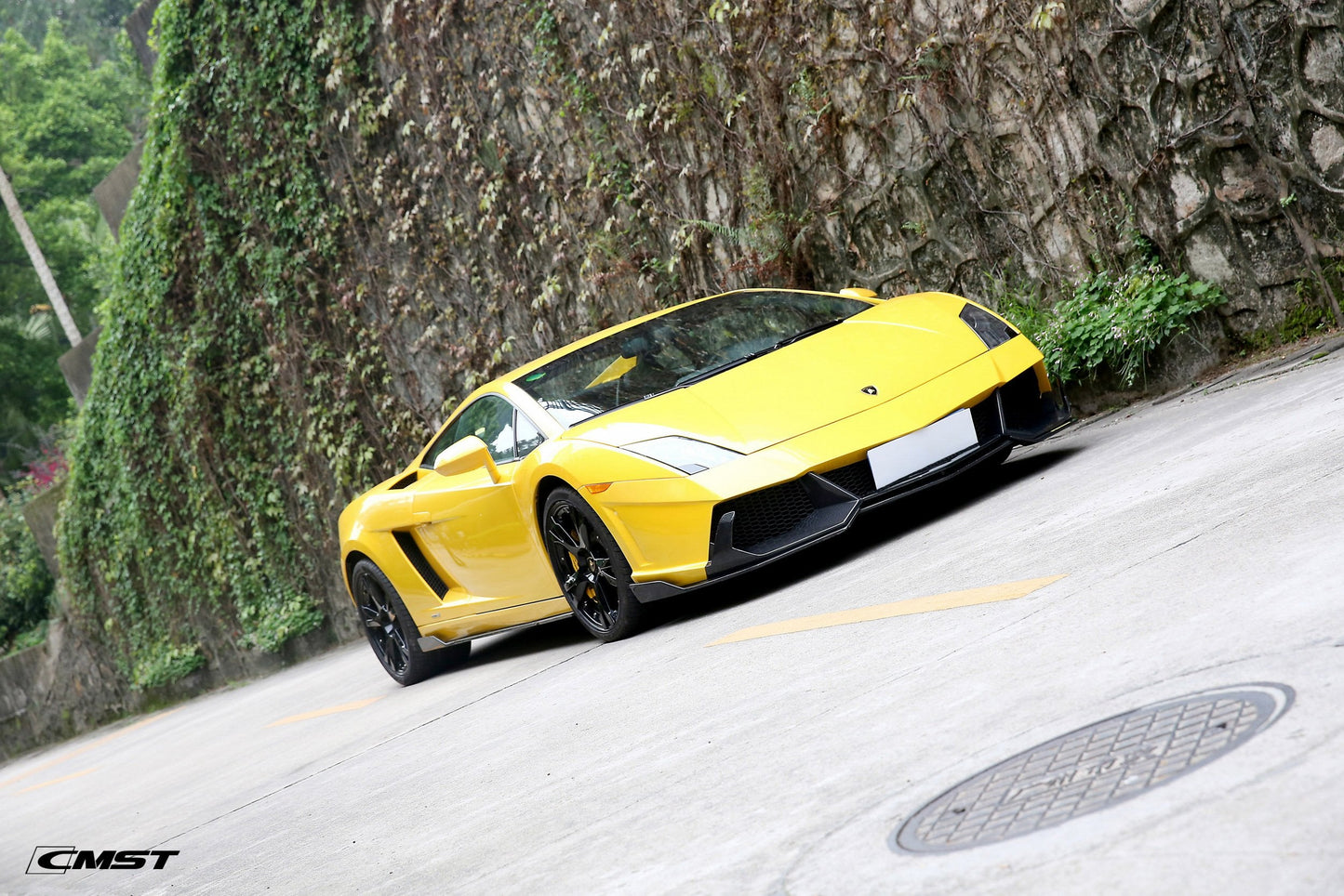 CMST Tuning Carbon Fiber Front Bumper & Front Lip for Lamborghini Gallardo 2009-2014