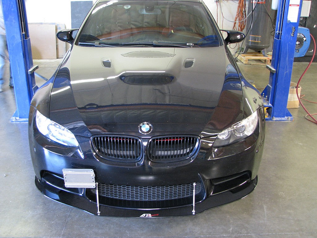APR Performance Carbon Fiber Wind Splitter With Rods - CW-549003-C-Dub Tech