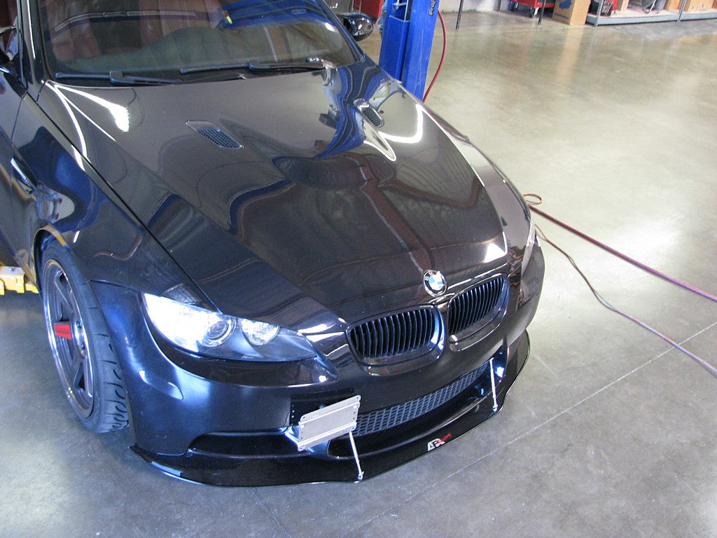 APR Performance Carbon Fiber Wind Splitter With Rods - CW-549003-C-Dub Tech