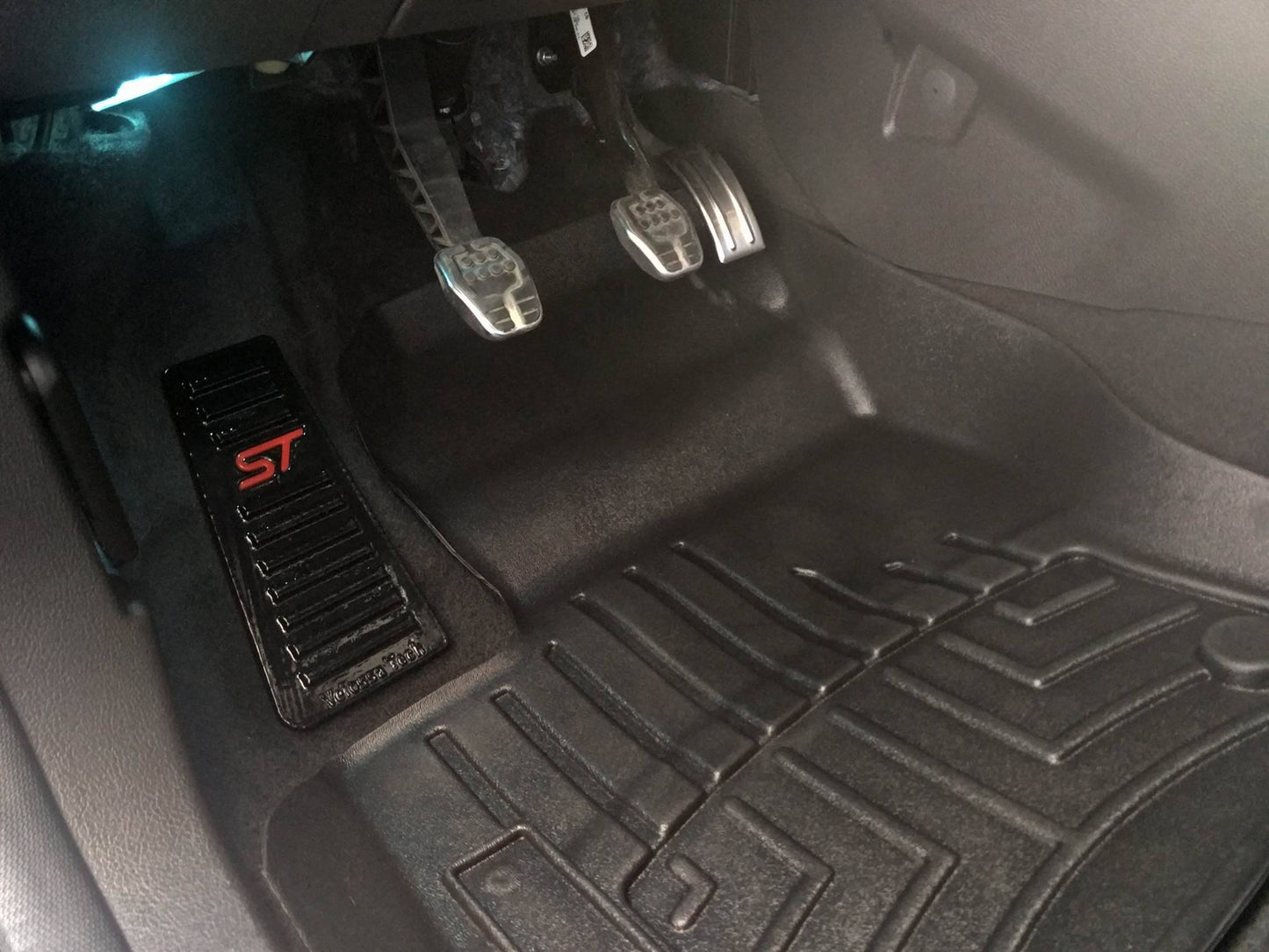 2013-2019+ Ford Focus ST / Ford Fiesta ST Dead Pedal-C-Dub Tech