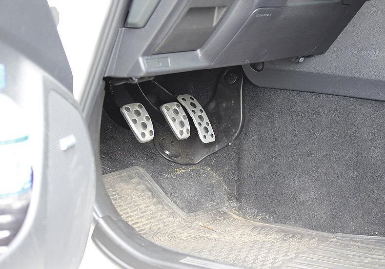 Verus Engineering Throttle Pedal Spacer | 2015-2021 Subaru WRX/STI (A0109A)