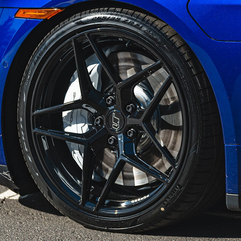 VR Forged D04 Wheel Brushed 21x11.5 +55mm 5x130 - VR-D04-21115-55-5130-BRS