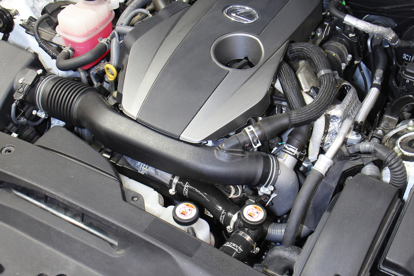 3-ply Reinforced Silicone  Replaces Rubber Radiator Coolant Hoses.