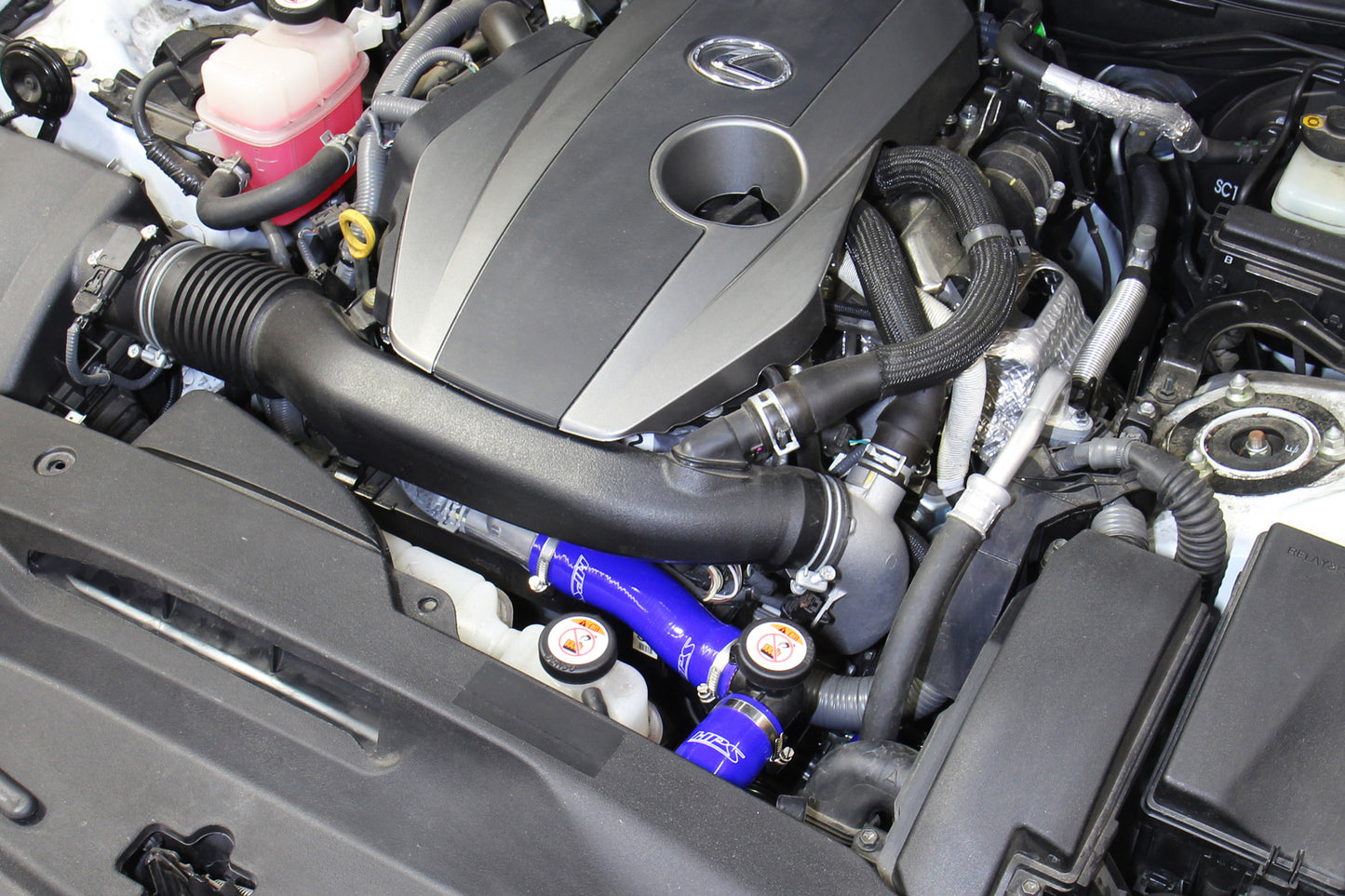 3-ply Reinforced Silicone  Replaces Rubber Radiator Coolant Hoses.