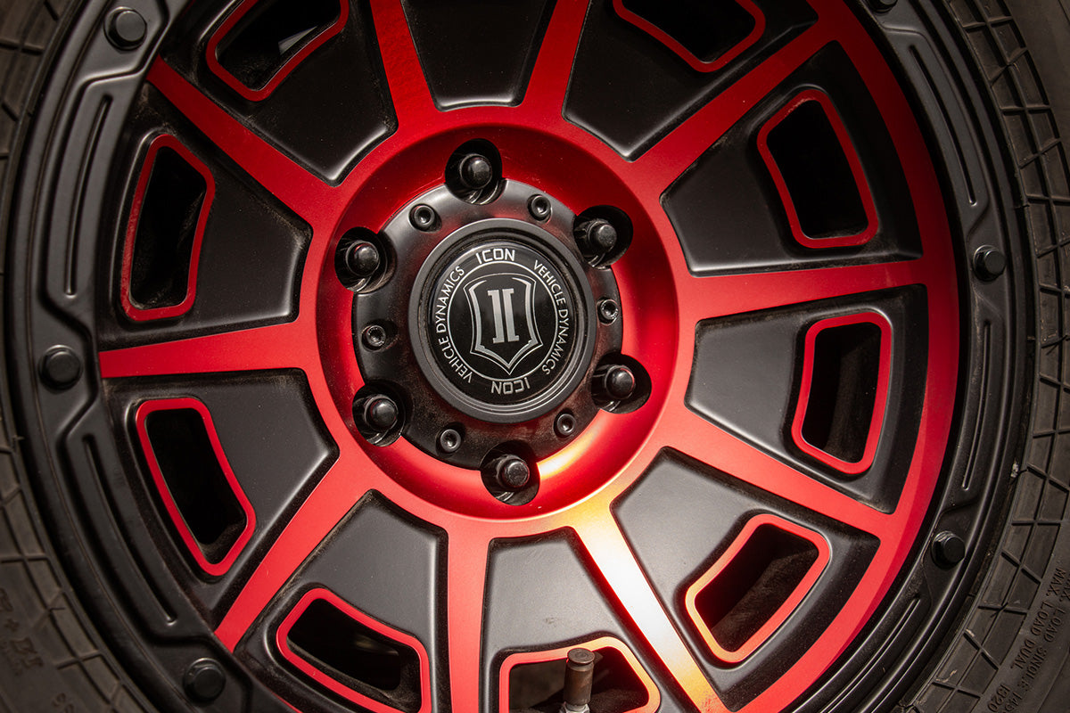 ICON ALLOYS VICTORY SAT BLK RED - 17 X 8.5 / 6X5.5 / 0MM / 4.75" BS