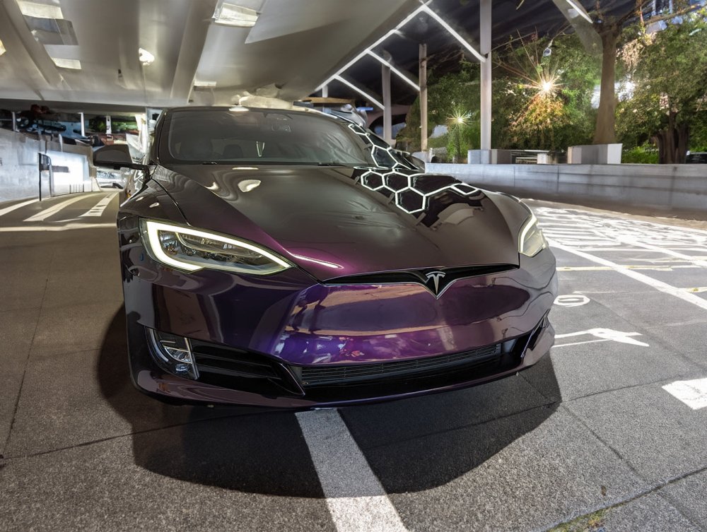 Gloss Paint Metallic Grape Purple