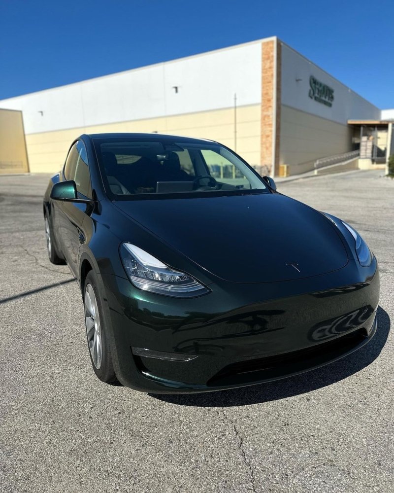 Gloss Paint Metallic Mercedes Green