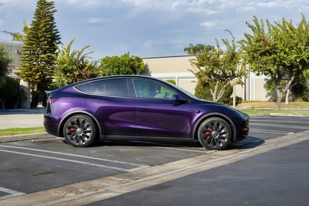 Gloss Paint Metallic Midnight Purple