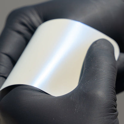 Gloss White Blue Shift