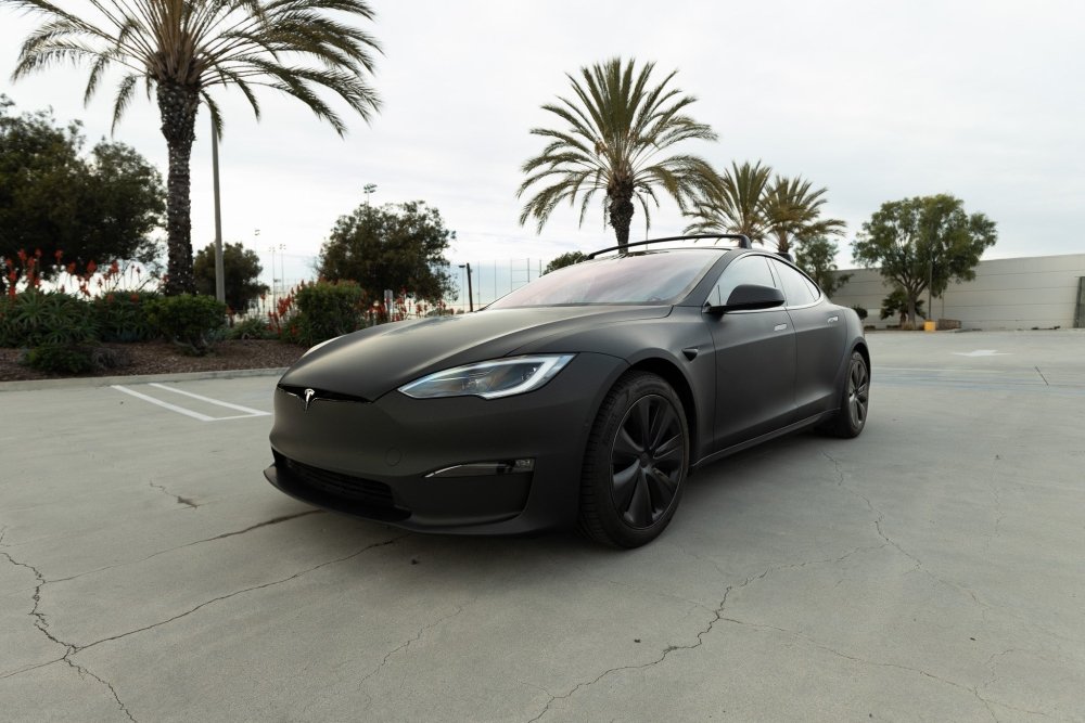 Matte Phantom Black Gold