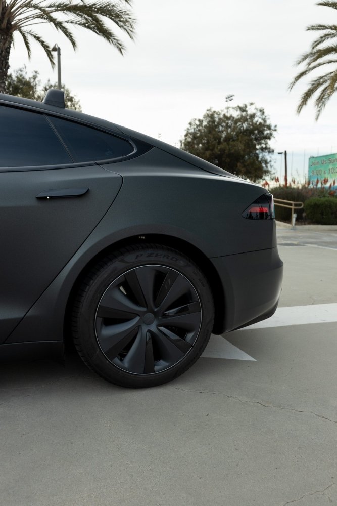 Matte Phantom Black Gold