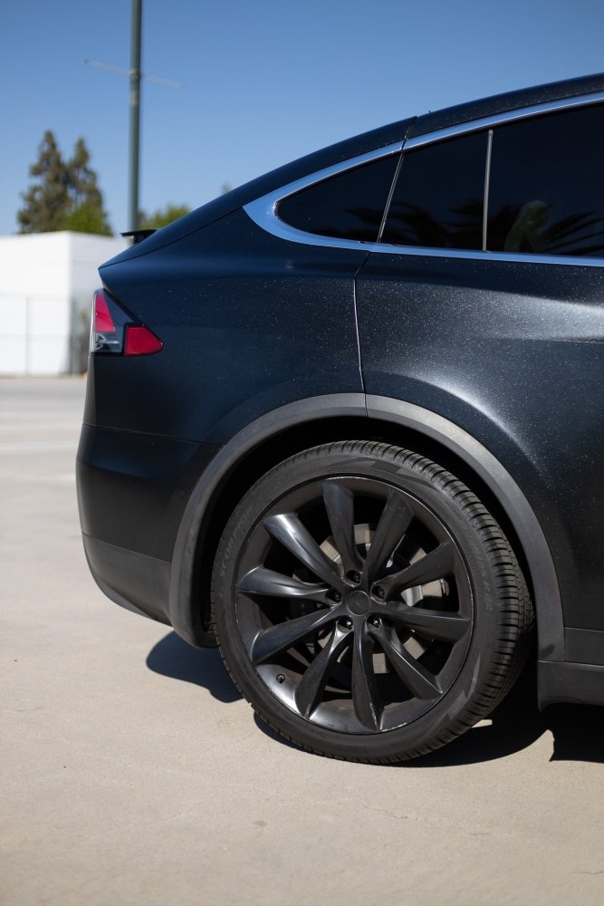 Satin Diamond Warrior Black