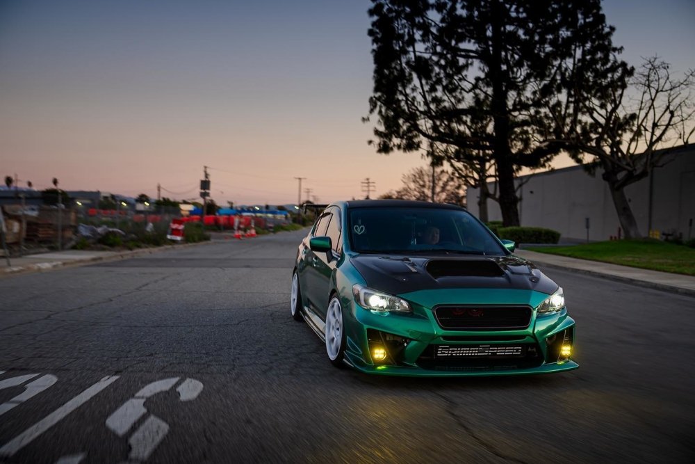 Ultra Gloss Paint Metallic Bright Green