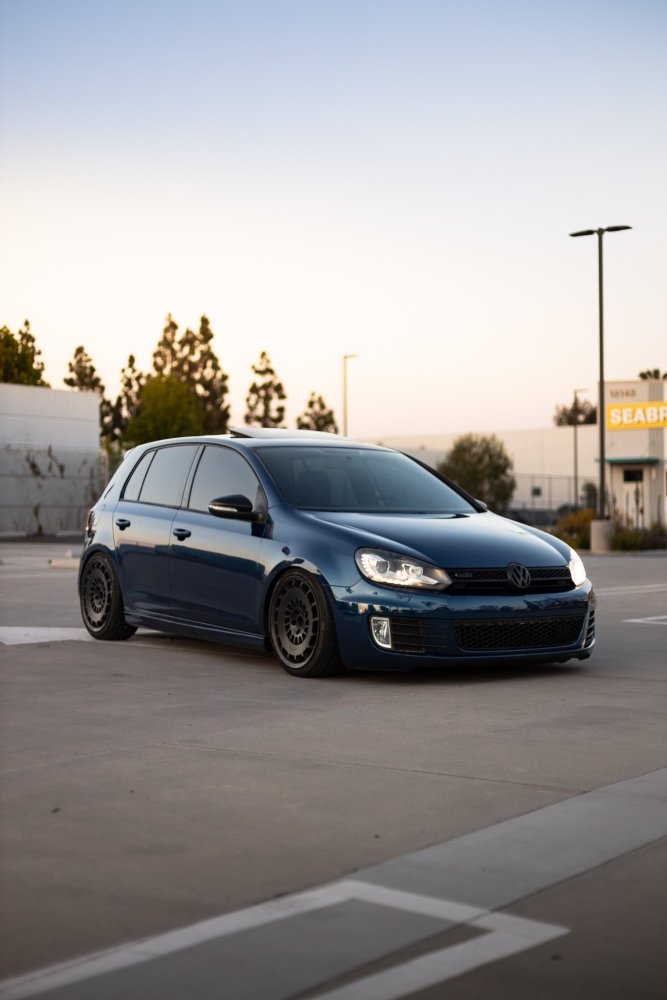 Ultra Gloss Paint Metallic Deep Blue