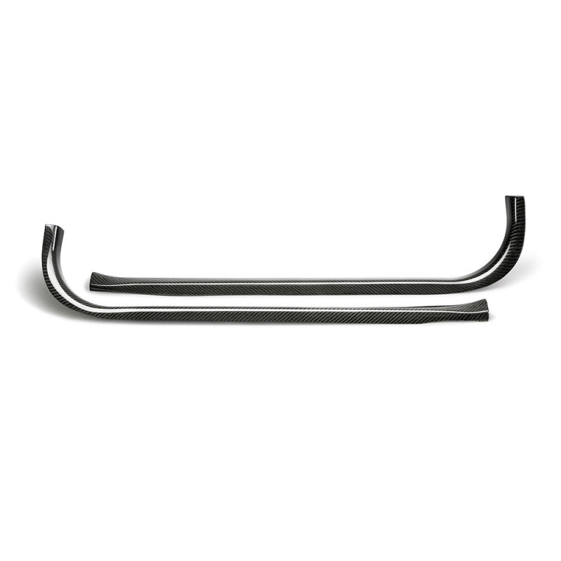 Seibon 09-10 Nissan GTR R35 OEM Style Carbon Fiber Door - DST0910NSGTR