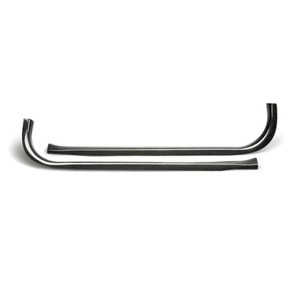 Seibon 09-10 Nissan GTR R35 OEM Style Carbon Fiber Door - DST0910NSGTR