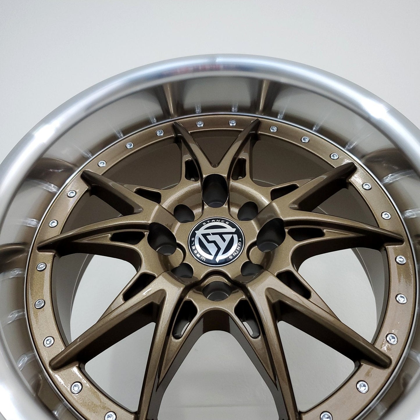 Stance Tuning Wheels - ST05 Bronze Machined Lip 17x9