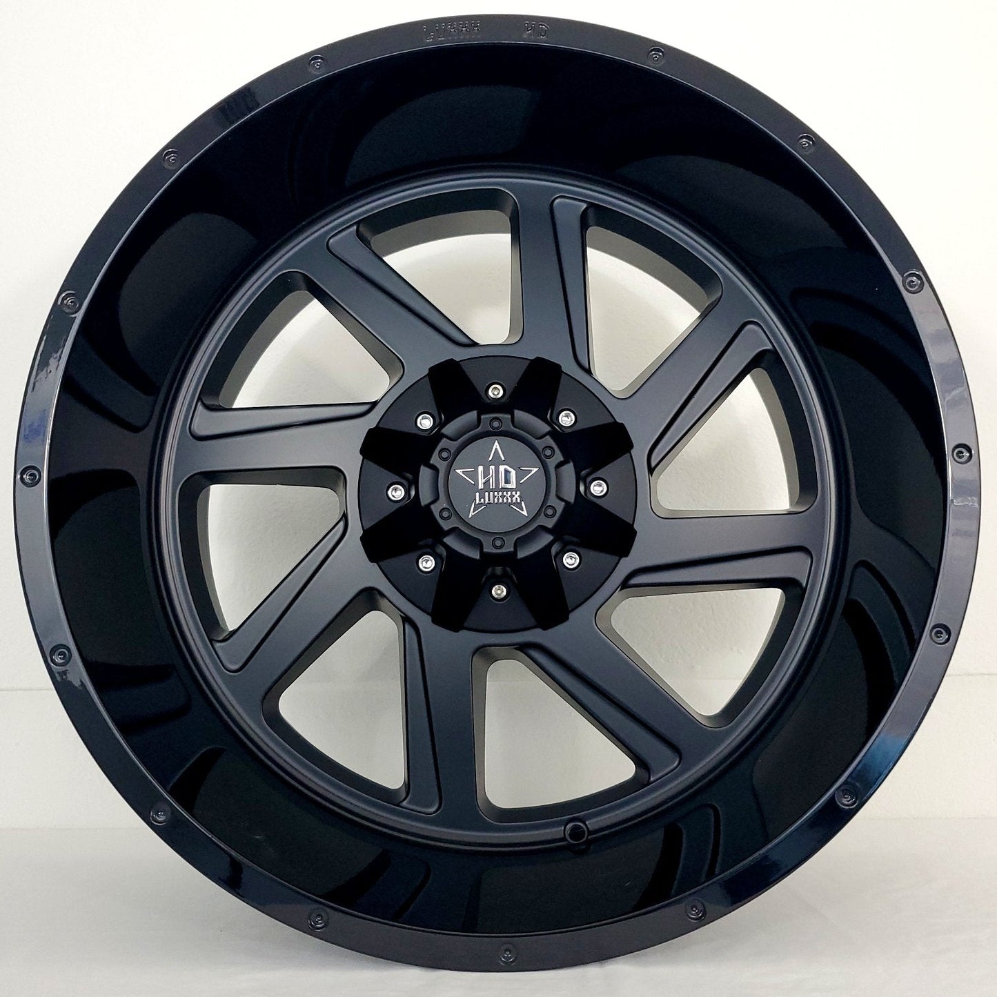 Luxxx Wheels - HD14 Matte Black Face Gloss Black Lip 22x12