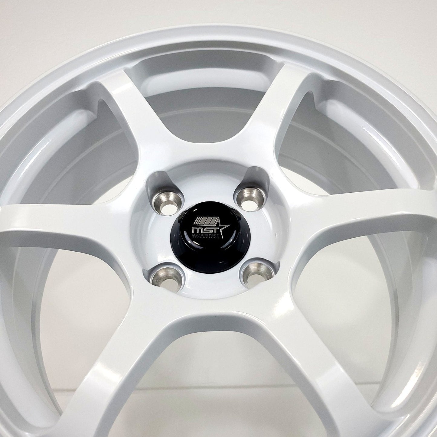 MST Wheels - MT40 Gloss White 15x6.5