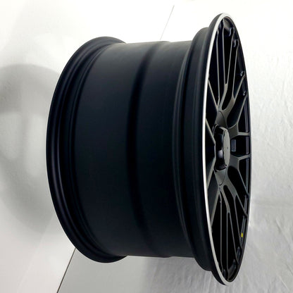 Replica Wheels - MB8V2 Matte Black Machined Tip 18x9