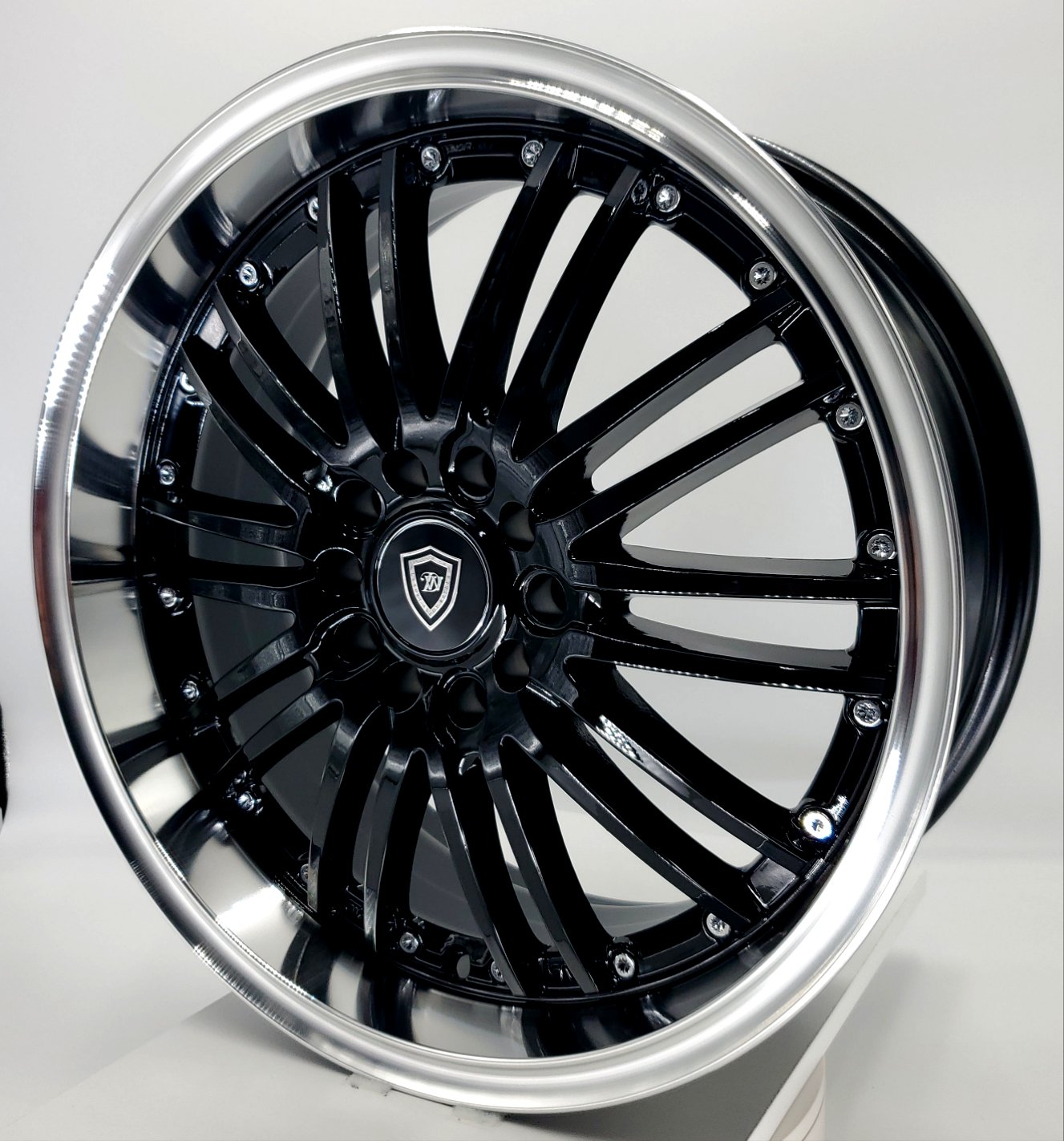 White Diamond Luxury Wheels - W820 Gloss Black Polished Lip 17x7.5