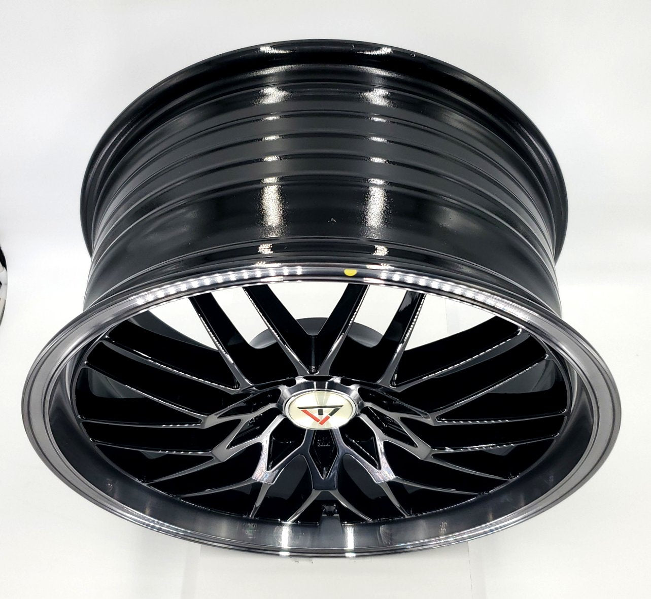 VLF Wheels - VLFP03 Gloss Black Dark Tint  18x8.5