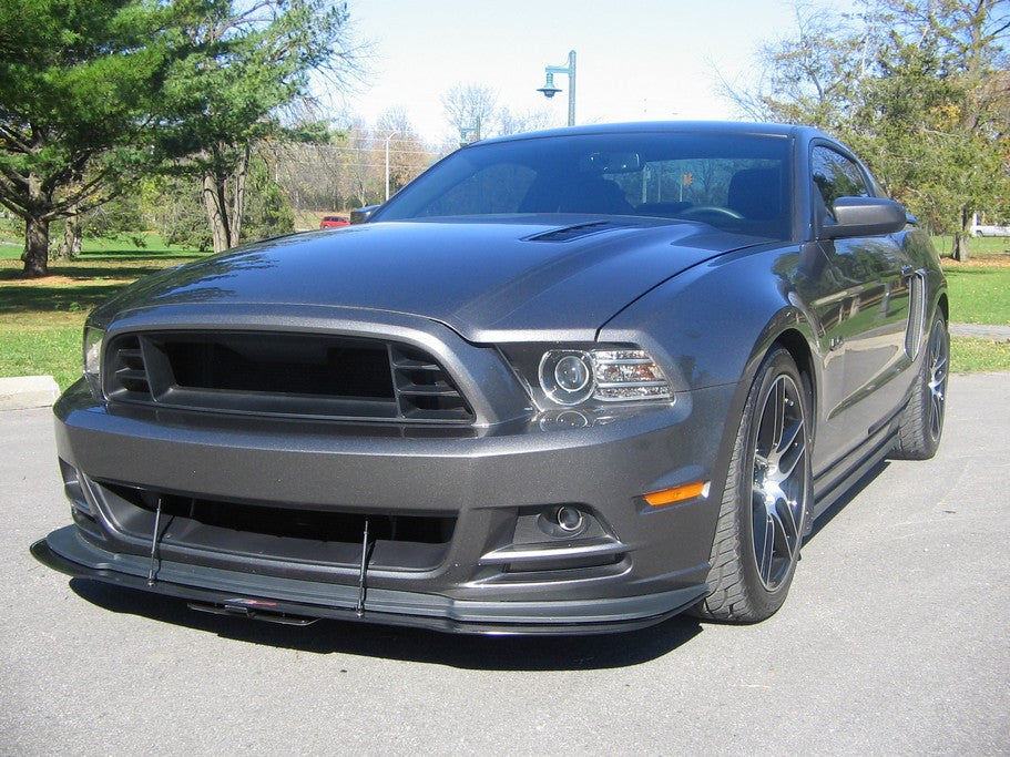 APR Performance Carbon Fiber Wind Splitter With Rods - CW-201473-C-Dub Tech