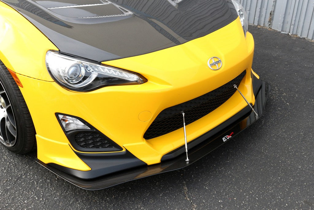 APR Performance Carbon Fiber Wind Splitter With Rods - CW-526011-C-Dub Tech