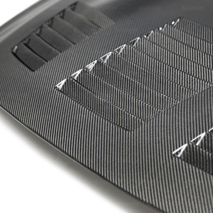 Seibon 09-12 Nissan GTR R35 GT-Style Carbon Fiber Hood - HD0910NSGTR-GT