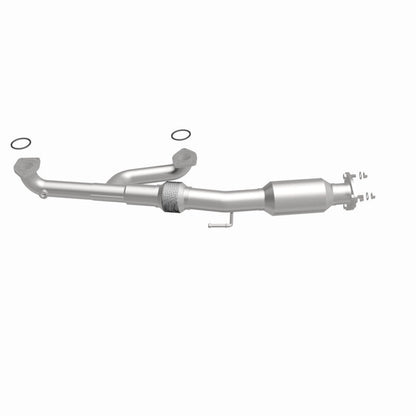 MagnaFlow Conv Direct Fit 16-17 Honda Odyssey 3.5L V6 Underbody - 21-282