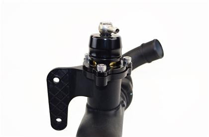 Turbosmart Kompact Series Dual Port BOV - Ford Mustang Ecoboost 2015-2020