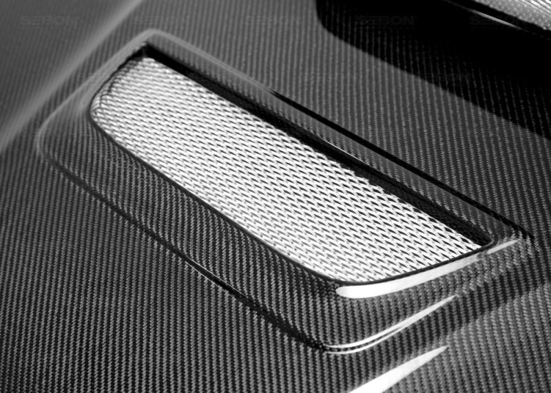 Seibon 06-07 Subaru WRX/STi RC Carbon Fiber Hood - HD0607SBIMP-RC