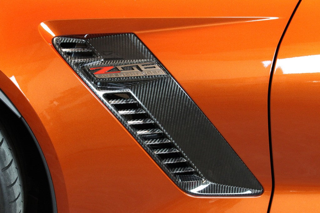 APR Performance 2015-UP Corvette C7/ZO6 Fender Vents - CF-700802-C-Dub Tech