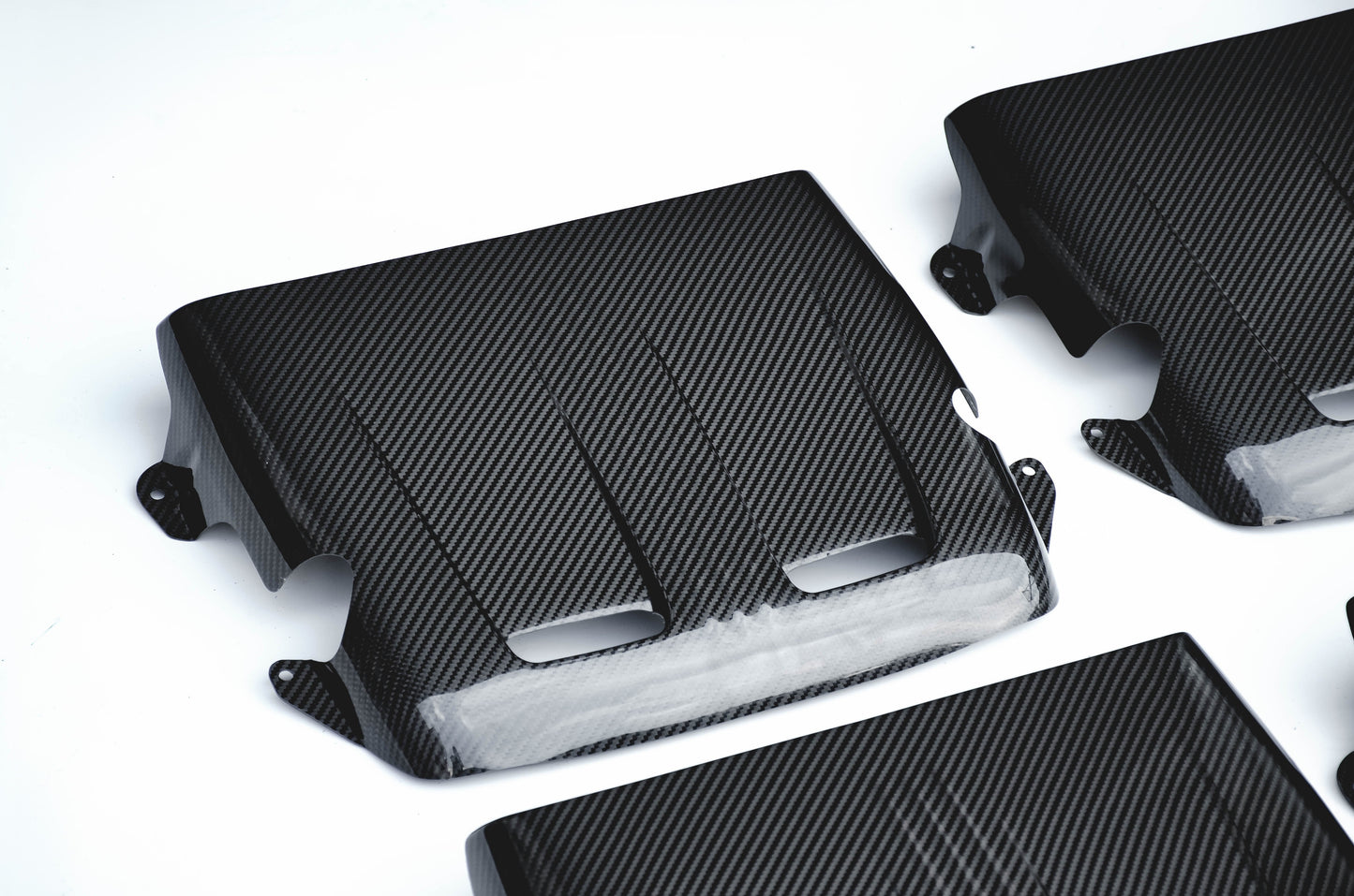 CMST Carbon Fiber Engine Cover for Mercedes Benz AMG C63 (2015-2020)