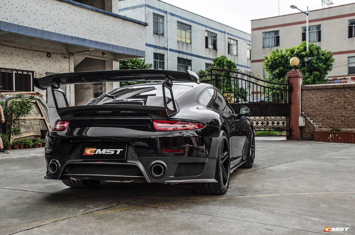 CMST  Carbon Fiber Side Skirts for Porsche 911 991.2 GTS GT3 GT3RS GT2RS (2012-2018)