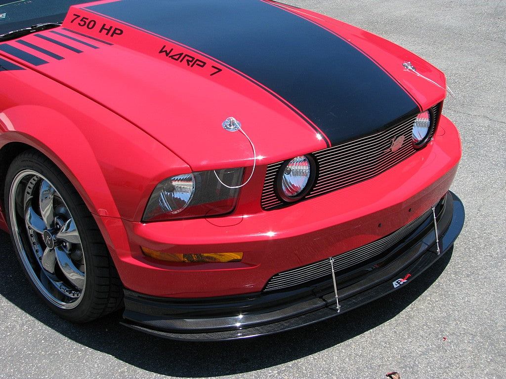 APR Performance Carbon Fiber Wind Splitter With Rods - CW-204597-C-Dub Tech